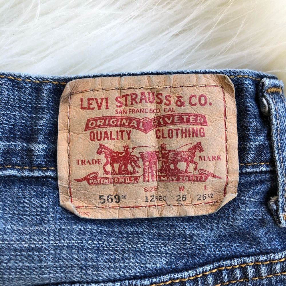 Levi’s - Picture 6 of 7